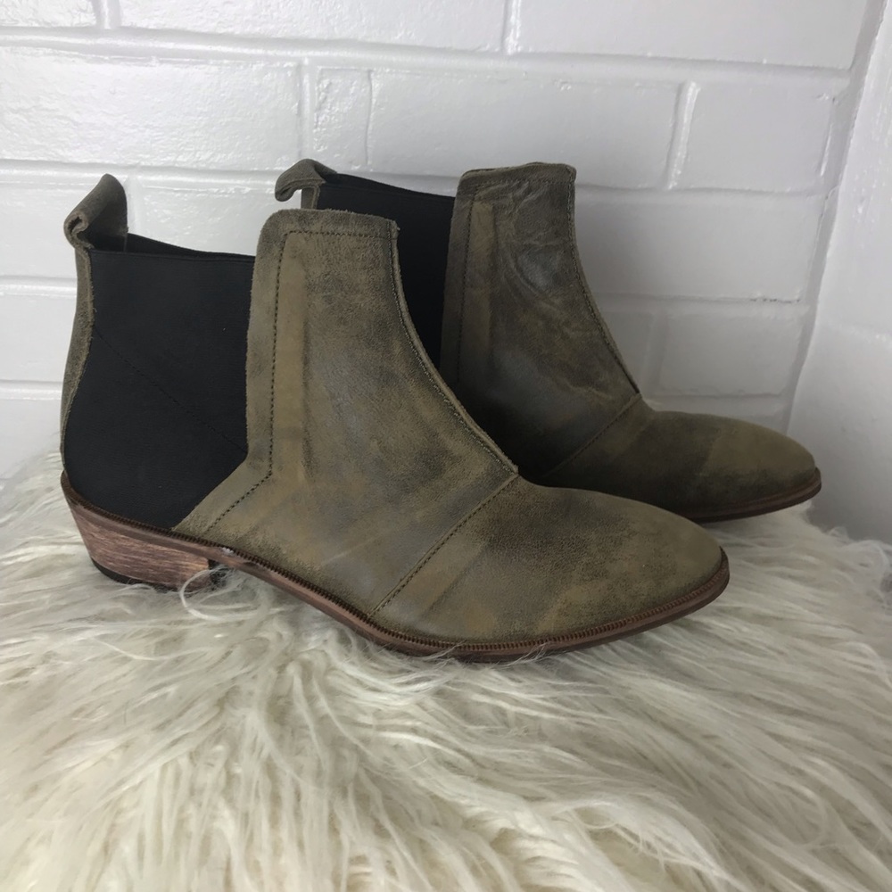 {SixtySeven} Never Been Worn Ankle Boots